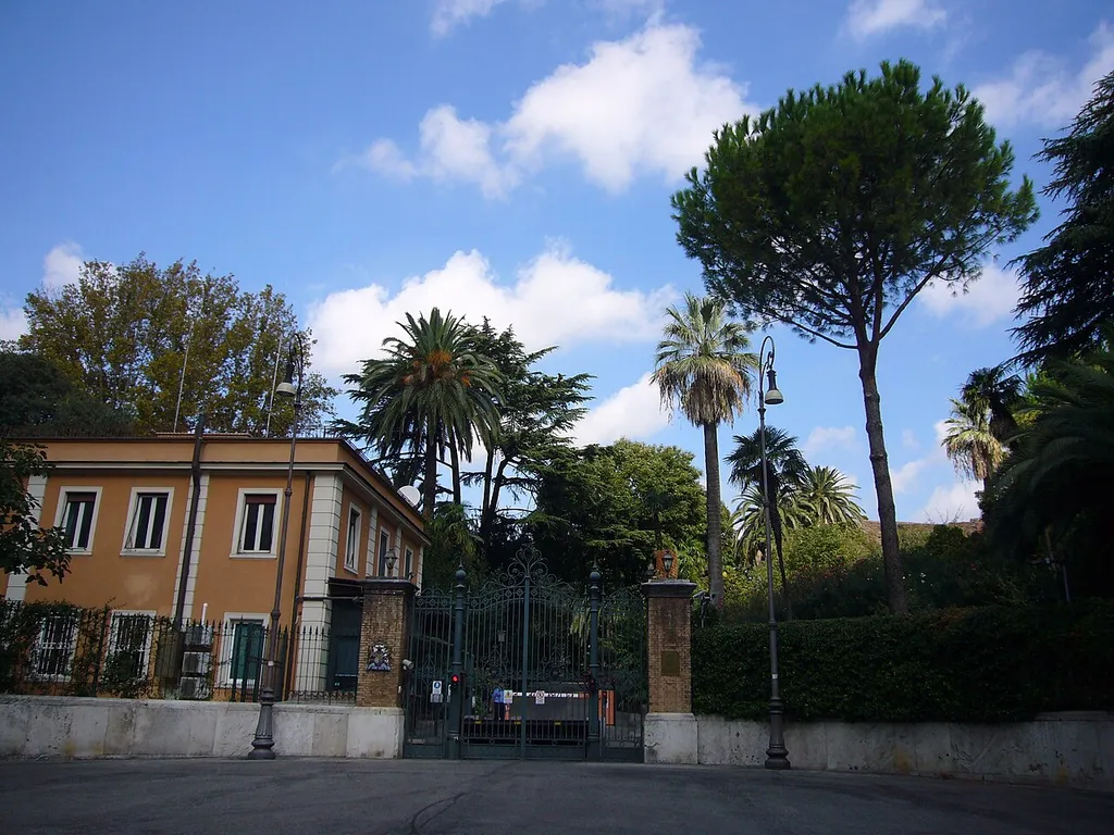 Roma, ingresso di Villa Wolkonsky