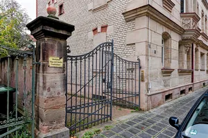 Toreinfahrt Bielingstraße 15 in Nürnberg