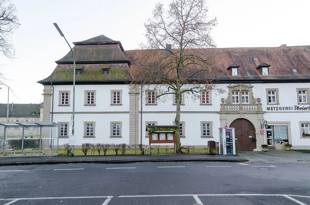 Ebrach, Marktplatz 2, 3