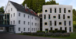 Ehem. Kloster Mariathal und Ummauerung
