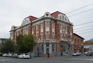 City estate of Volkov (Kirova street 32, Proletarskaya street 23, Orenburg)