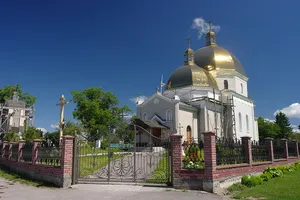 Exaltation of the Holy Cross church, Ozhydiv