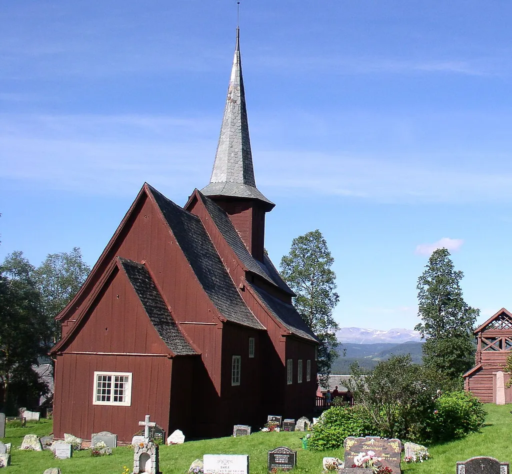 Hegge stavkirke
