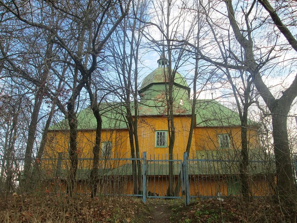 Церква Св.вмч.Параскеви (мур.), с. Повергів,