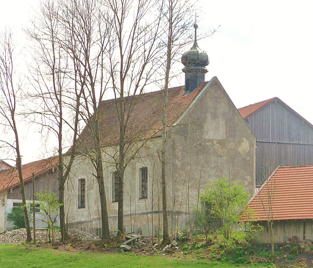 Die Filialkirche St. Laurentius in Kapfham