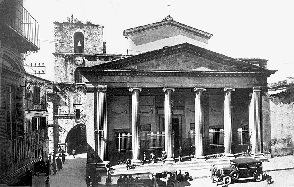 Cattedrale e Torre Civica (1925) (Isernia)