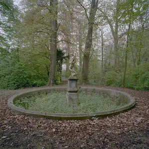 Castle Genhoes: park landscaping