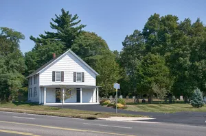 Commack United Methodist Church and Cemetery
