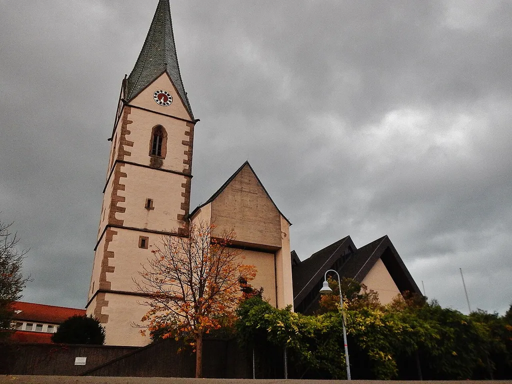 Katholische Kirche Heilig Geist in Ergenzingen