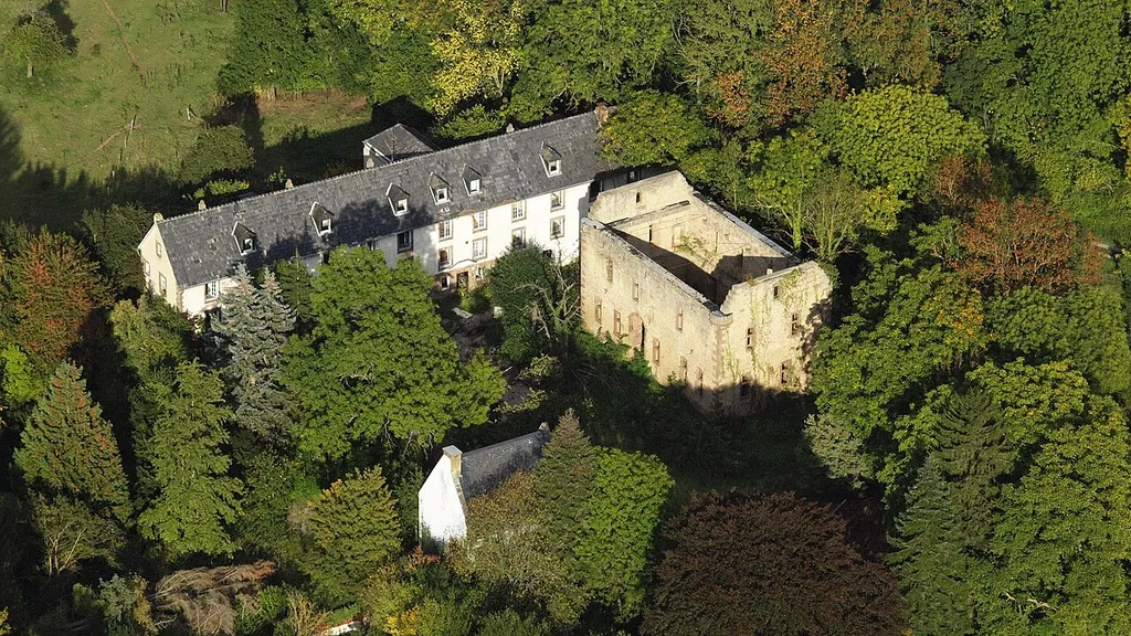 Burg Gödersheim, Luftaufnahme (2015)