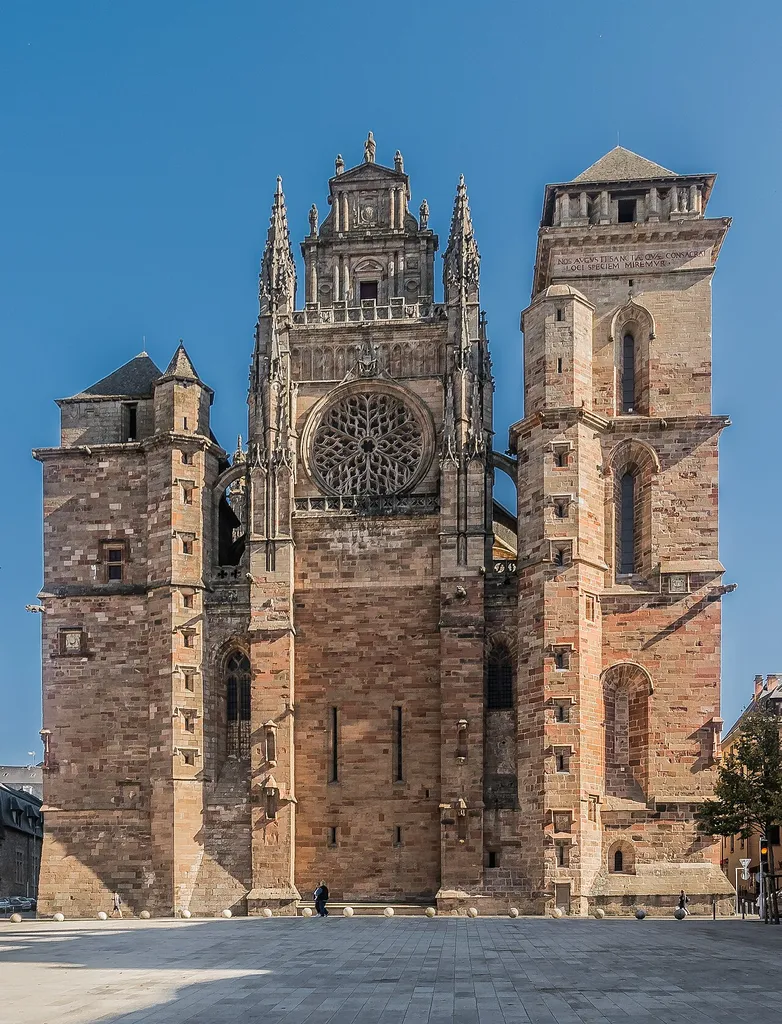 Our Lady Cathedral of Rodez, Aveyron, France This building is classé au titre des monuments historiques de la France. It is indexed in the base Mérimée, a database of architectural heritage maintained by the French Ministry of Culture, under the reference PA00094108 . brezhoneg ∙ català ∙ Deutsch ∙ English ∙ español ∙ Esperanto ∙ euskara ∙ français ∙ italiano ∙ magyar ∙ Nederlands ∙ português do Brasil ∙ português ∙ română ∙ sicilianu ∙ slovenščina ∙ suomi ∙ svenska ∙ Ελληνικά ∙ беларуская (тарашкевіца) ∙ македонски ∙ русский ∙ українська ∙ বাংলা ∙ +/−
