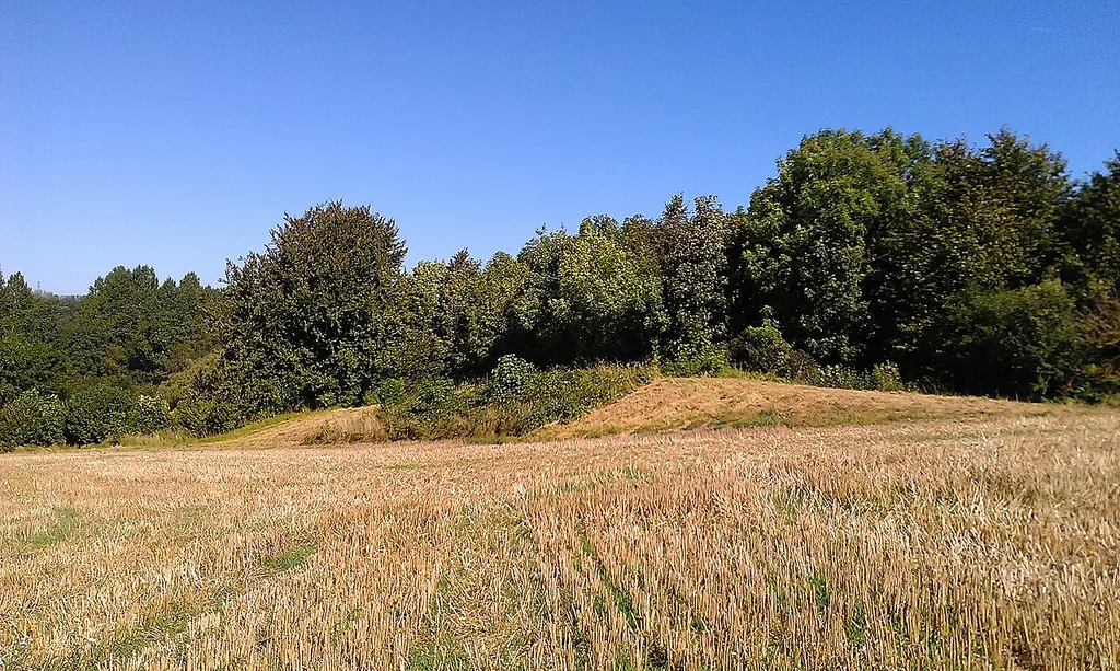 Julliberrie's Grave, an Early Neolithic long barrow in Kent, south-east England.
