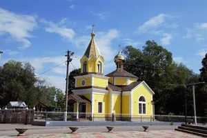 Saints Peter and Paul church in Brătușeni, Edineț