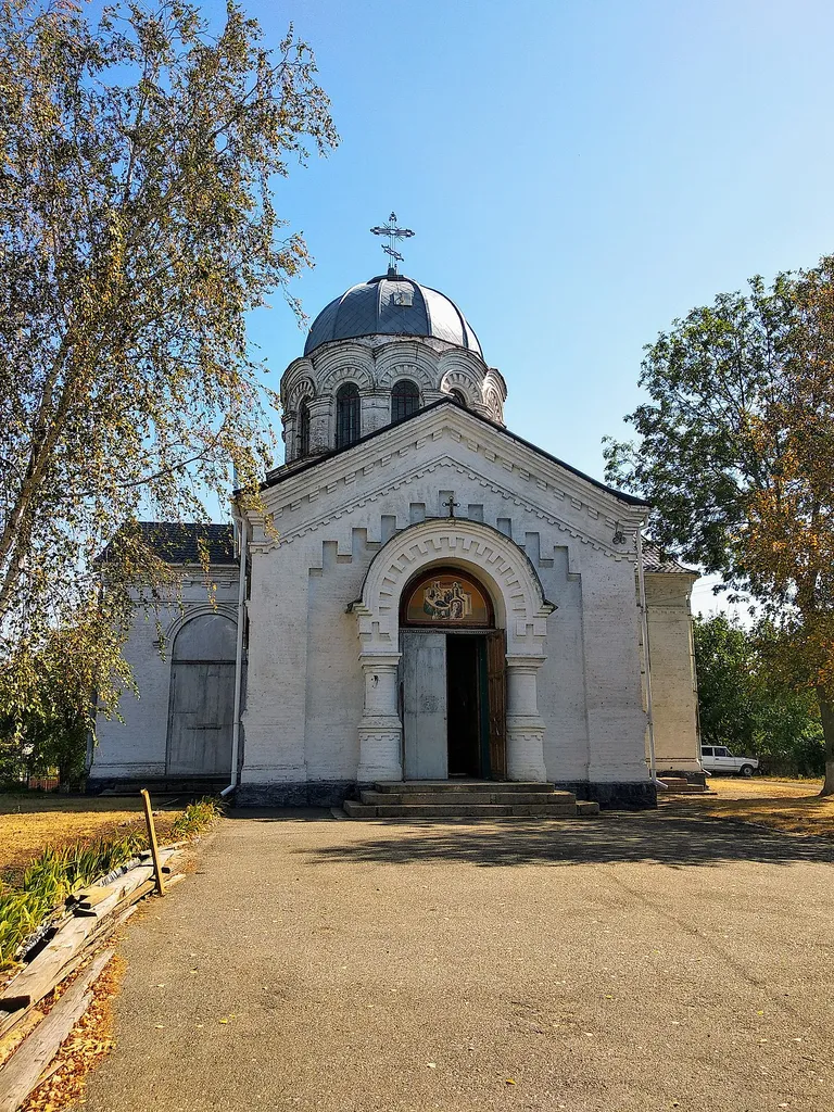 Церква Різдва Богородиці, Первомайський район, Село Грушівка
