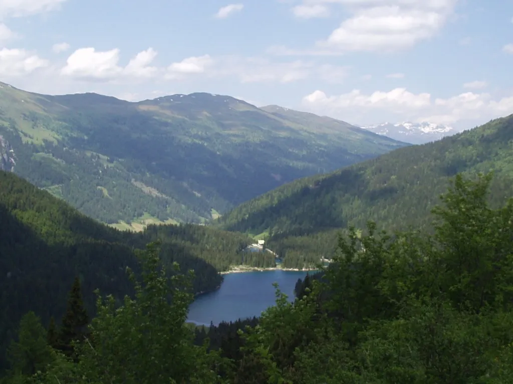 This media shows the natural monument in the Tyrol with the ID ND_3_26.
