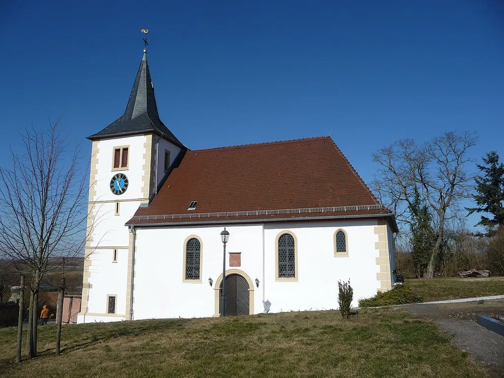 Hillesheim is an Ortsgemeinde – a municipality belonging to a Verbandsgemeinde, a kind of collective municipality – in the Mainz-Bingen district in Rhineland-Palatinate, Germany.