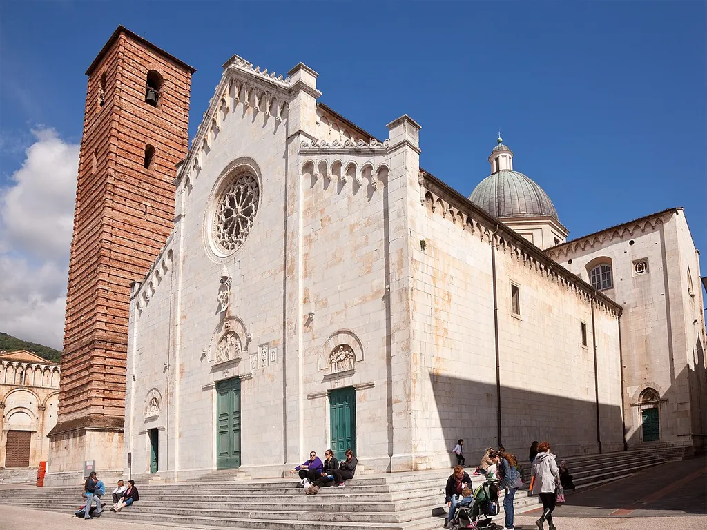 Pietrasanta, Tuscany, cathedral