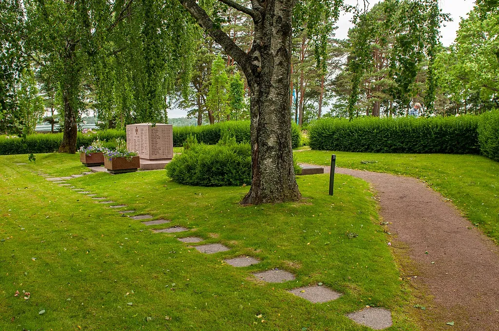 Gedenkstein für gefallene deutsche Soldaten in Hietaniemi