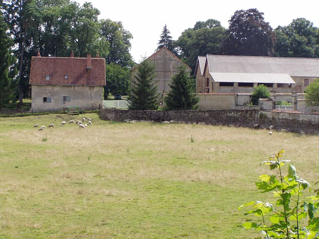 Vue de l'ancienne abbaye de Bourras (Nièvre).