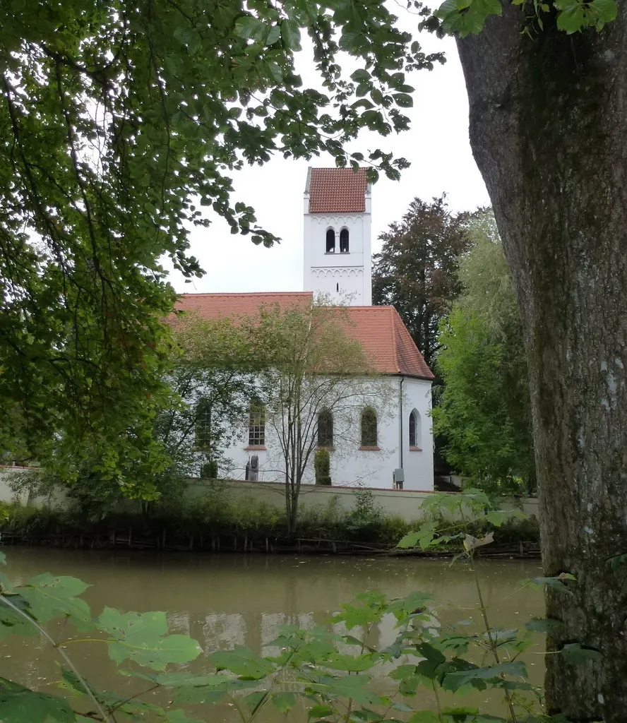 Fürstenfeldbruck, OT Pfaffing, Pfaffing 4. Katholische Filialkirche St. Stephan, Ansicht von Süden.