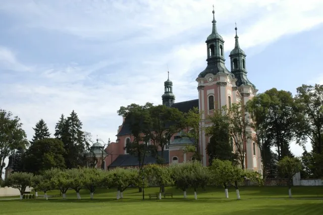 Gościkowo, kościół p.w. Wniebowzięcia NMP, w zespole klasztornym cystersów, mur., XIII, XVIII