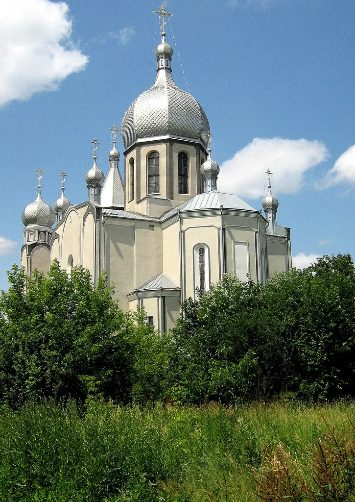 Будівля церкви московського патріархату