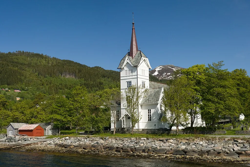 Norsk (nynorsk): Stangvik kyrkje This is a photo of a monument in Norway, number: 85548 in the Norwegian Directorate for Cultural Heritage database.