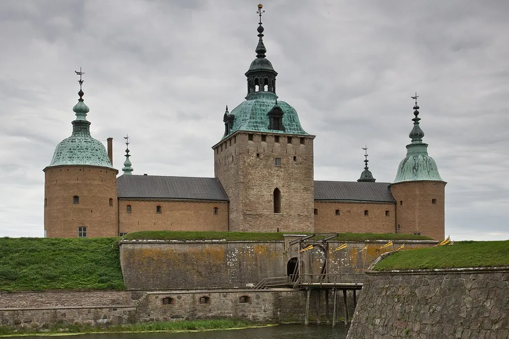 Frontal view of Kalmar Castle