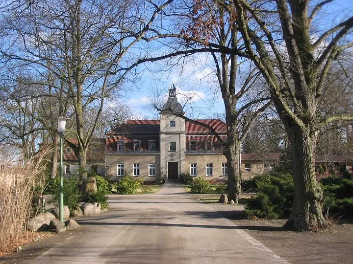 Kloster Alexanderdorf – Benediktinerinnenabtei St. Gertrud, a monastery for women in Kummersdorf-Alexanderdorf, part of the municipality Am Mellensee in the Teltow-Fläming district of Brandenburg, Germany. The Benedictine nunnery was founded in 1934 and was elevated in 1984 to an abbey.