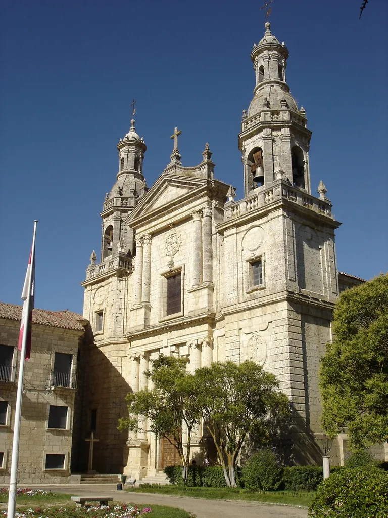 Fachada barroca del Monasterio de la Santa Espina (Valladolid, España) This is a photo of a monument listed in the Spanish heritage register of Bienes de Interés Cultural under the reference RI-51-0001001.