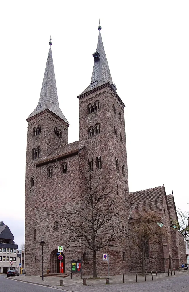 Die St. Kiliani-Kirche zu Höxter