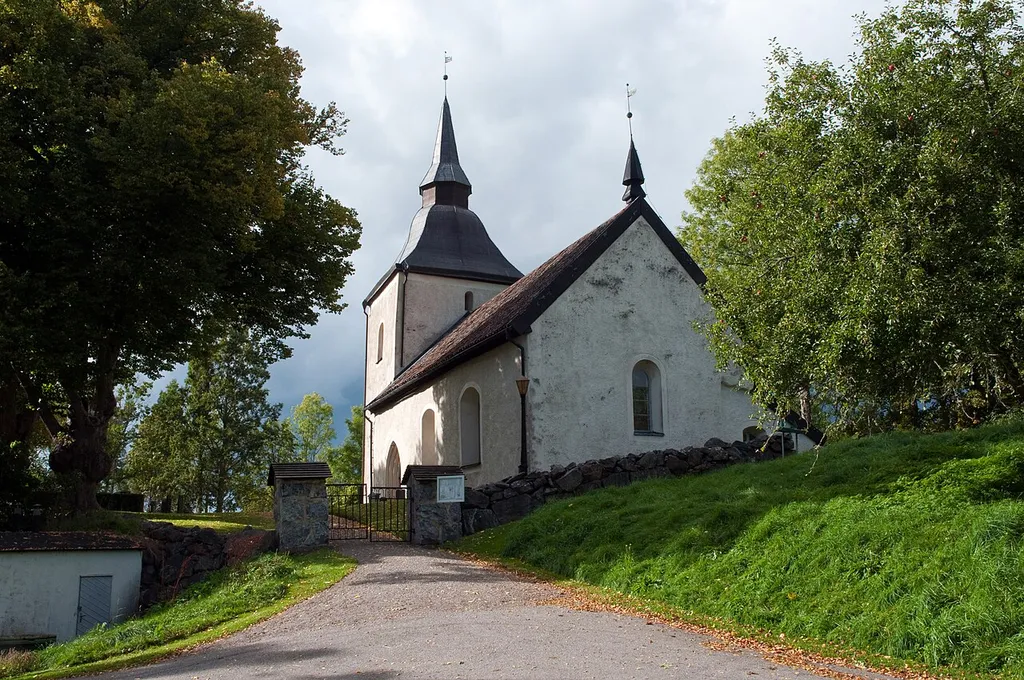 Bogsta kyrka i Nyköpings kommun