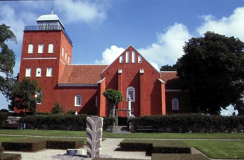 Dreslette Church in Assens Kommune from apr. 1100