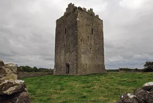 Lackeen Castle