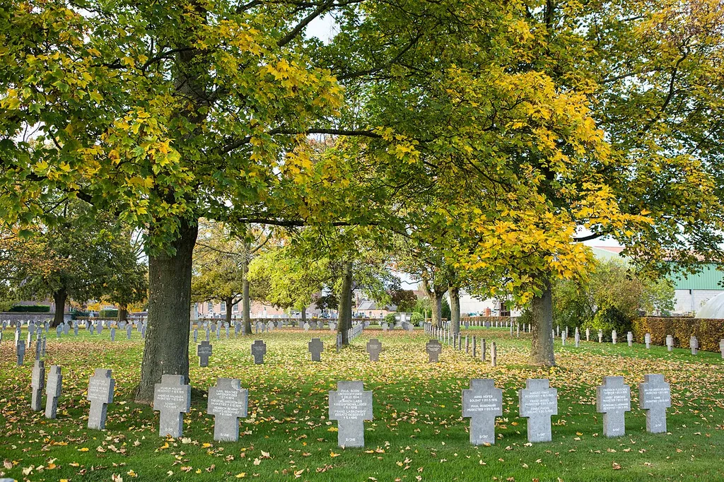Deutscher Soldatenfriedhof Wicres Village
