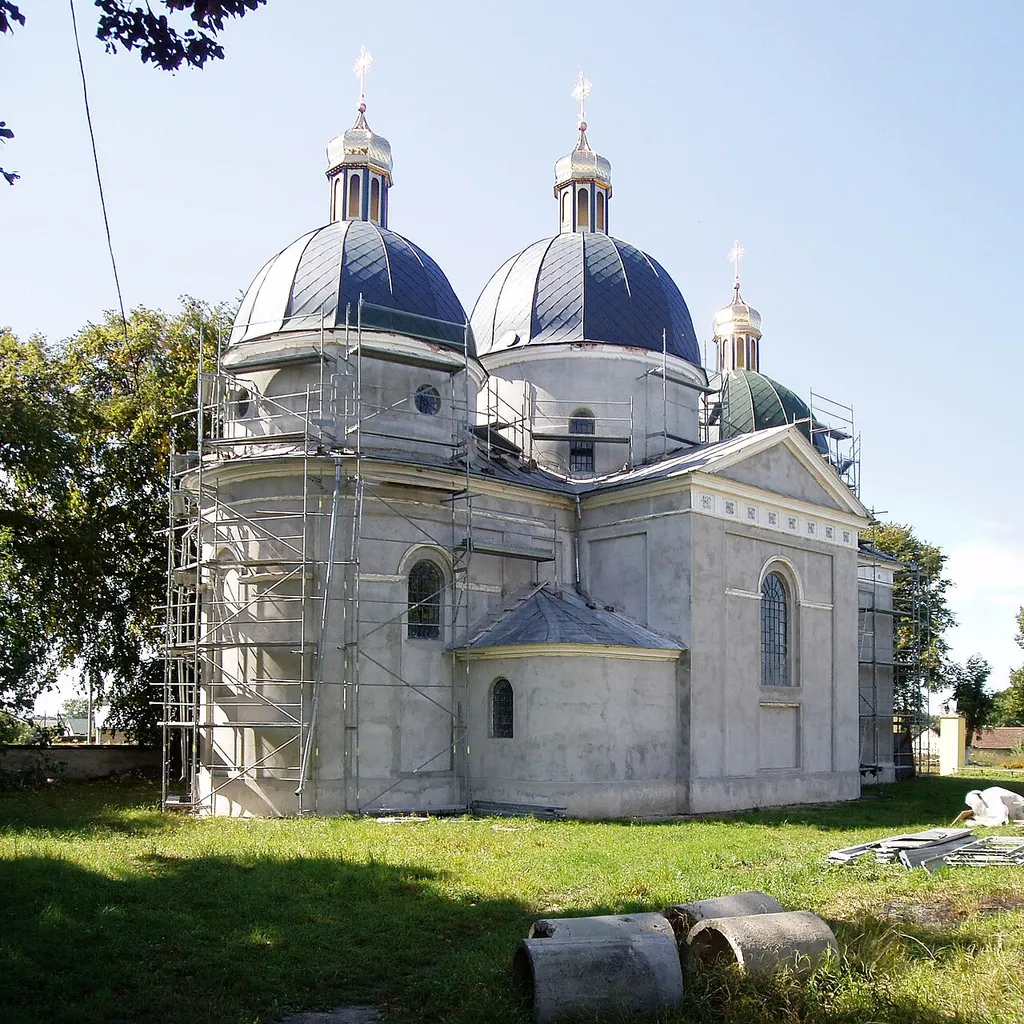Церква Святої Трійці в селі Велика Вільшаниця Золочівського району Львівської області.