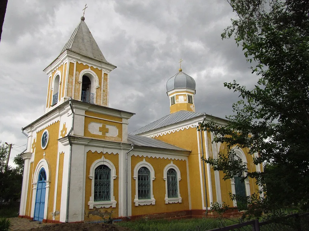 Церква Дмитріївська, с. Голиця, Леніна вул.