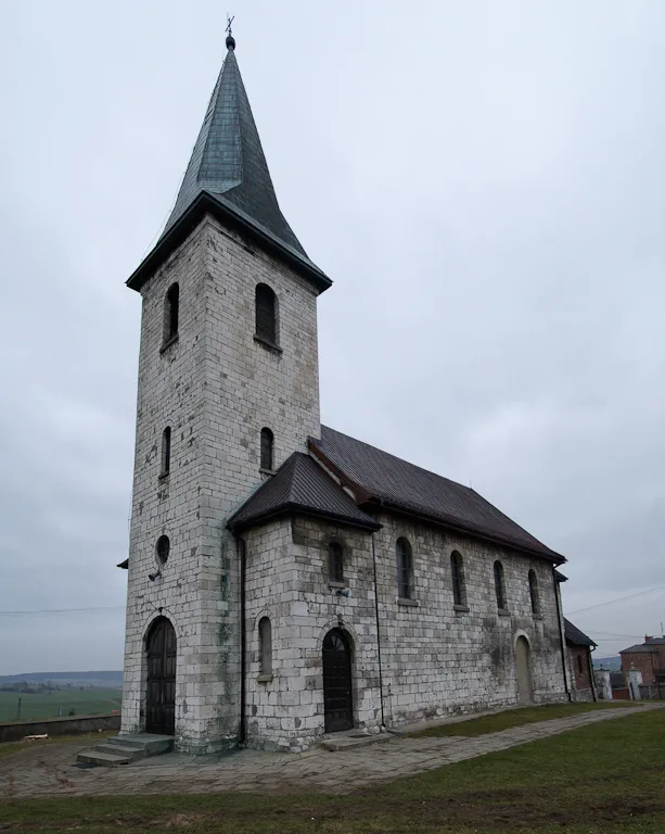 Kościół św. Jakuba Apostoła w Gieble, widok zewnętrzny.