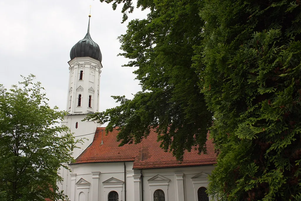 katholische Friedhofskapelle St. Leonhard in Burgau