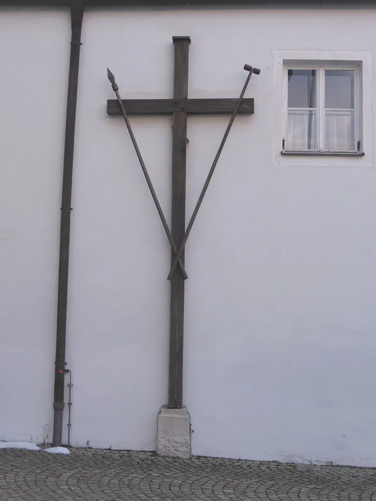 Neukirchen_beim_Heiligen_Blut_(Franziskanerkloster)