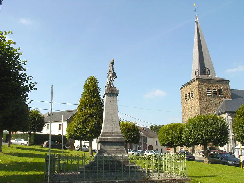 Willerzie village green and church