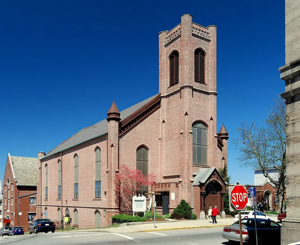 First Baptist Church, North Main Street, Fall River, Massachusetts