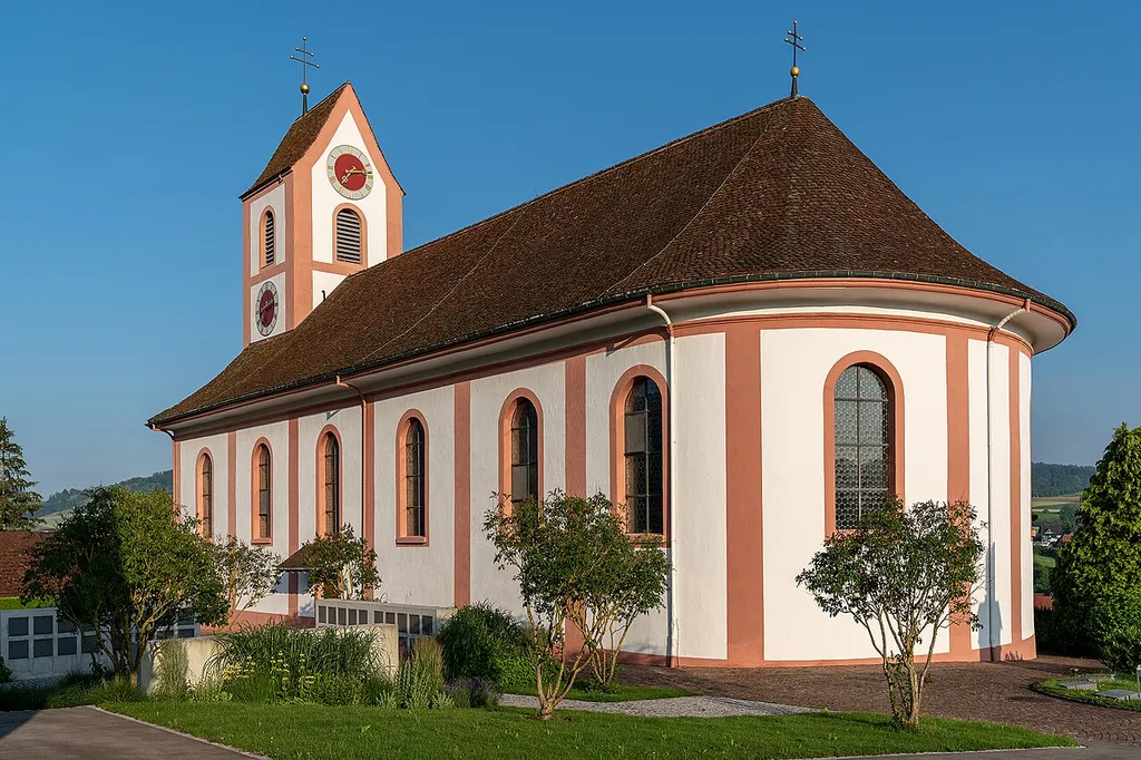 Katholische Pfarrkirche St. Michael in Wegenstetten (AG)