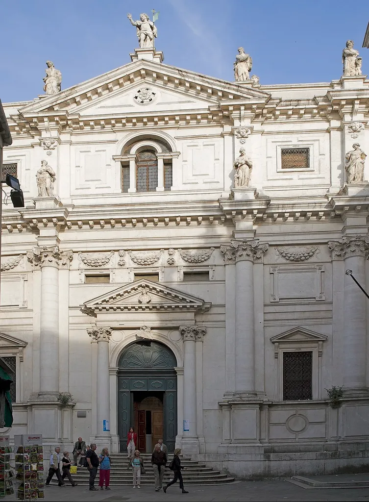 San Salvador, Venice Facade