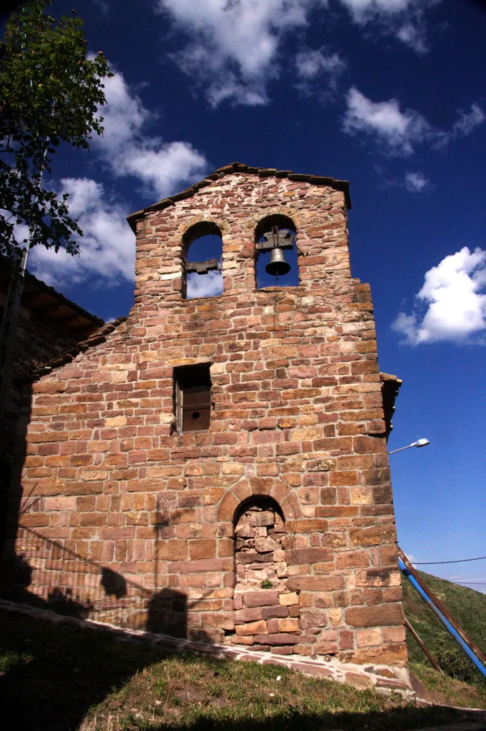 Església de Vilarué a Les Paüls (la Franja-Osca)