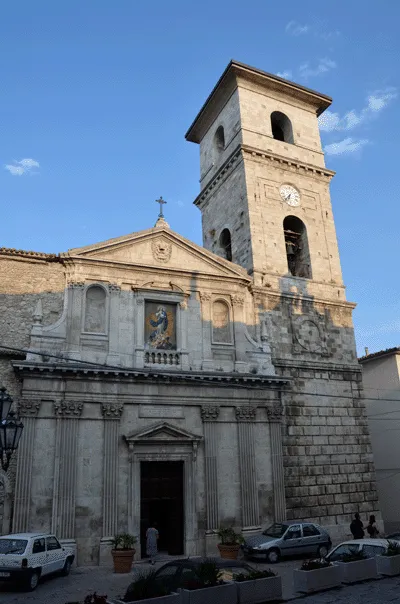 Facciata della cattedrale dei Santi Nazario, Celso e Vittore a Trivento
