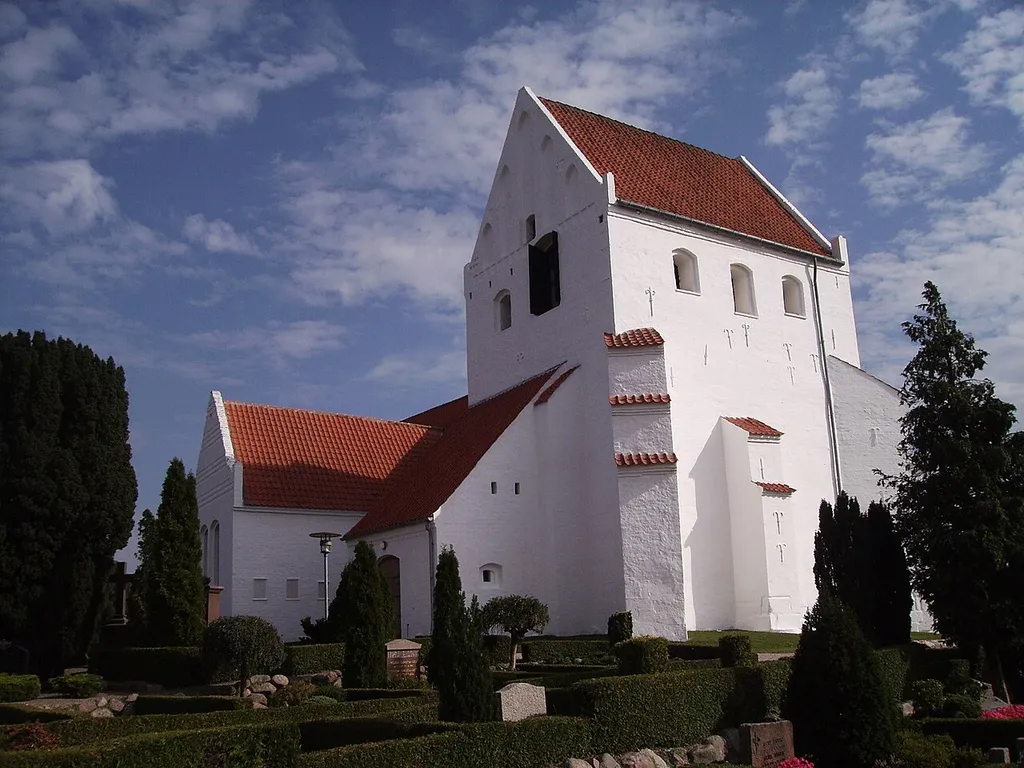 Paarup Kirke fra nordvest, Paarup Sogn, Odense Herred, Odense Amt, Denmark (Danish Church)