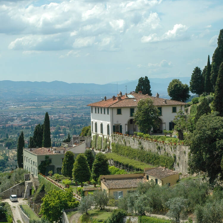 Medici Villas and Gardens in Tuscany