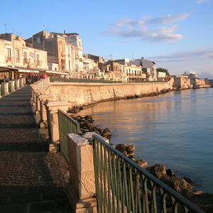 Syracuse and the Rocky Necropolis of Pantalica